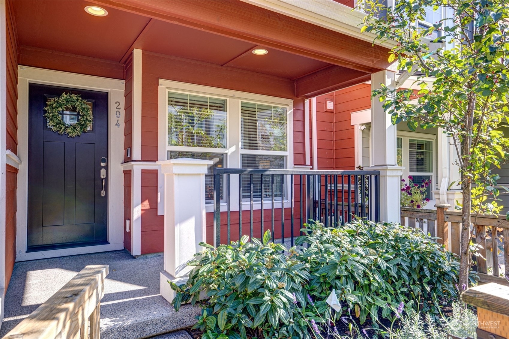 Property Photo:  3300 SW Graham Street Ct 204  WA 98126 