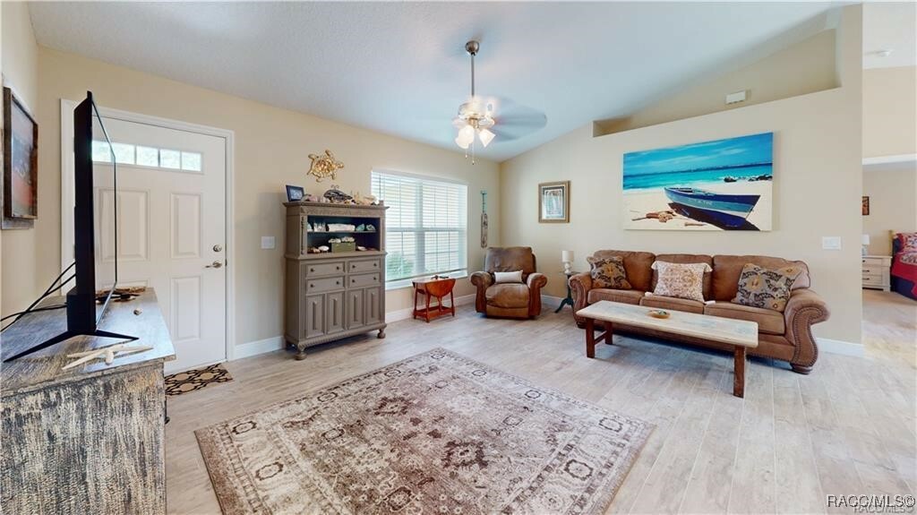 Property Photo:  7822 N Maltese Drive  FL 34434 