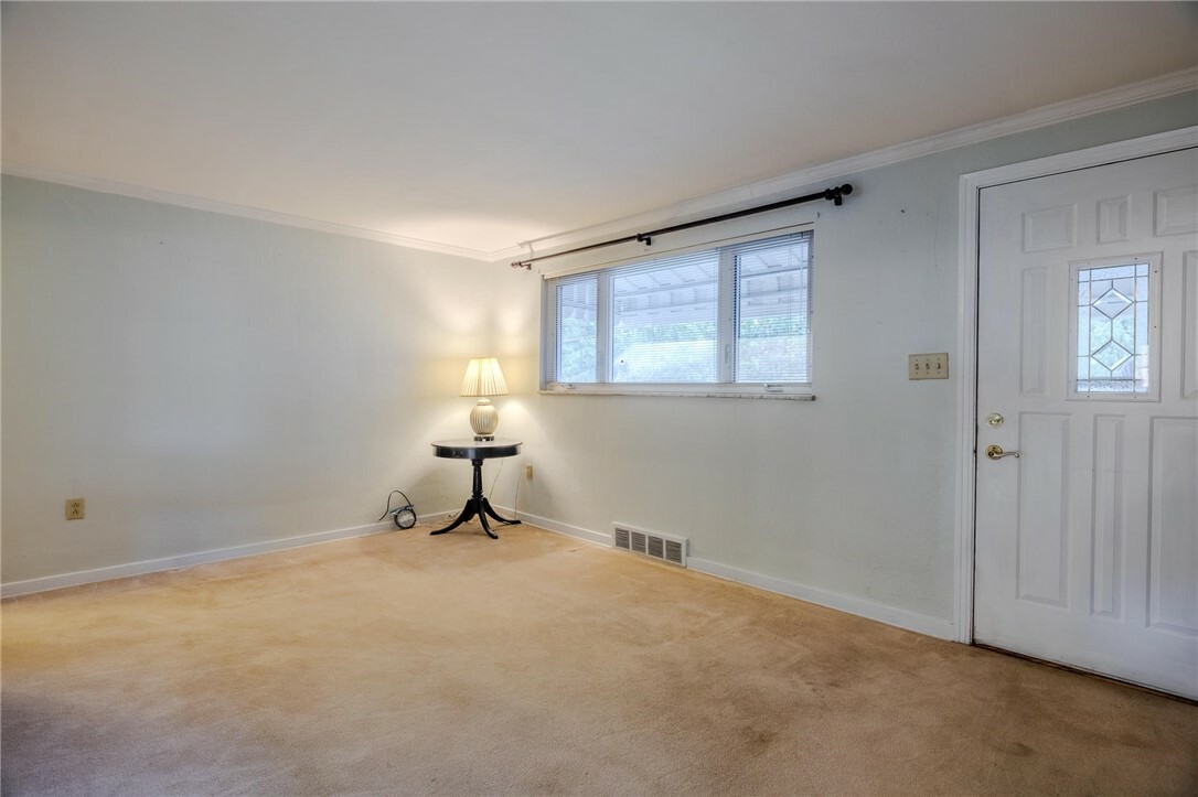 Property Photo:  5583 Clarene  PA 15102 