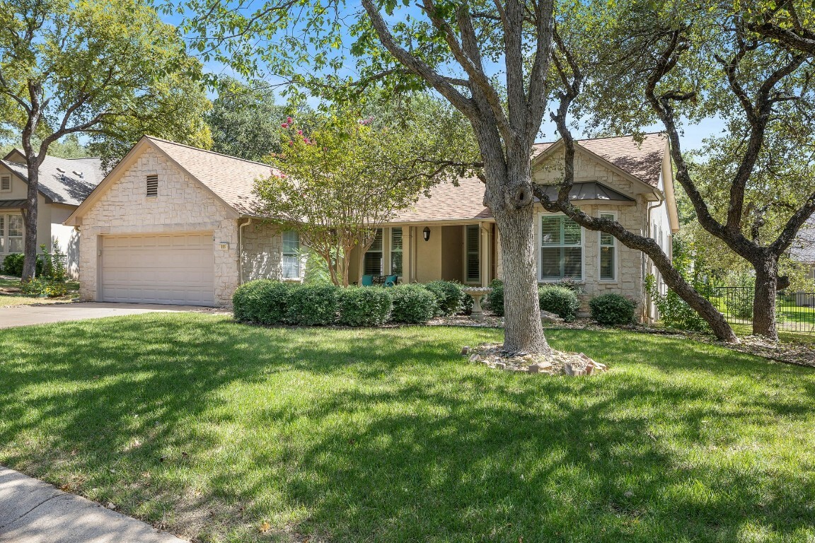 Property Photo:  106 Six Flags Drive  TX 78633 