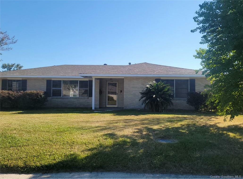 615 Julius Street  Lake Charles LA 70605 photo