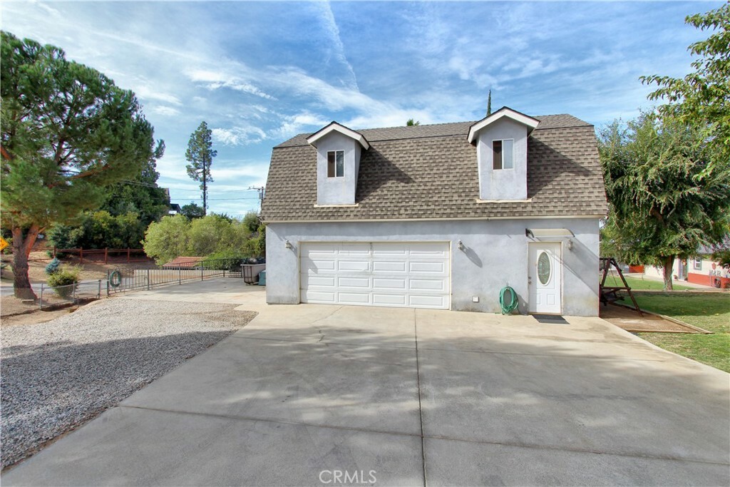 Property Photo:  11774 Pendleton Road  CA 92399 