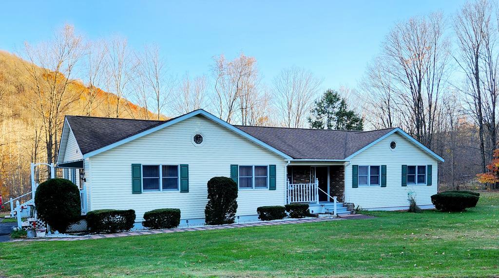 Property Photo:  4966 Route 220  PA 18833 