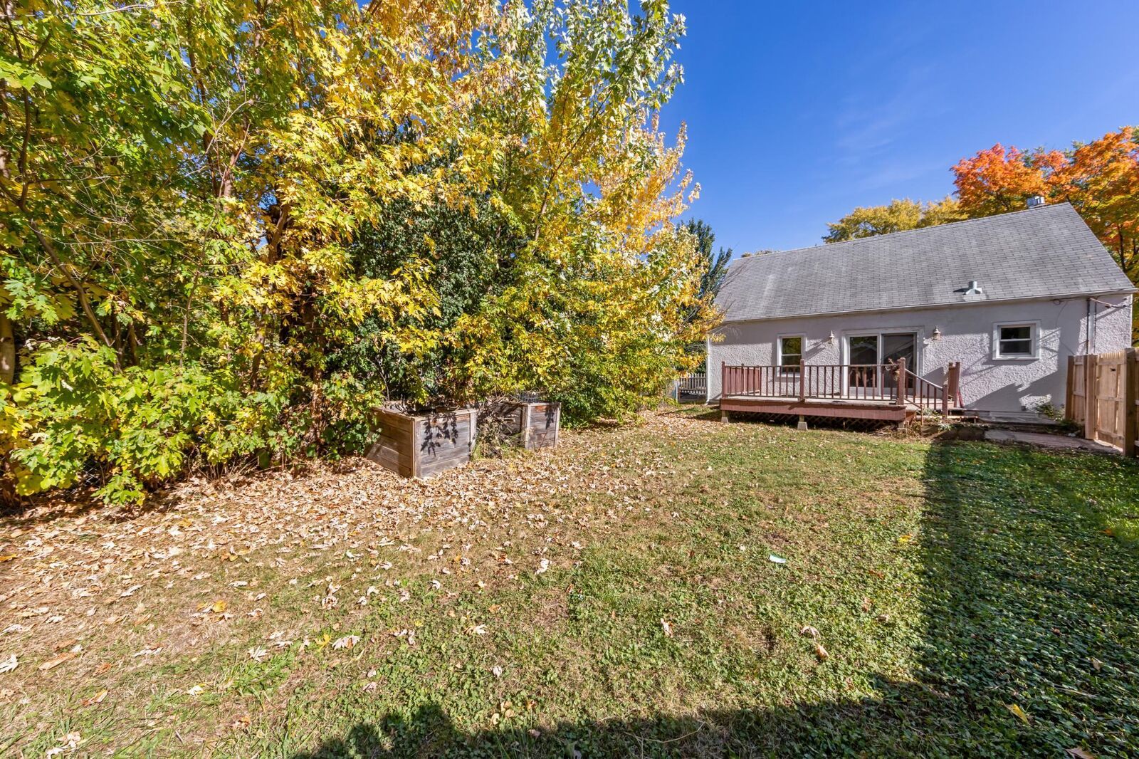 Property Photo:  1271 Kennard Street  MN 55106 