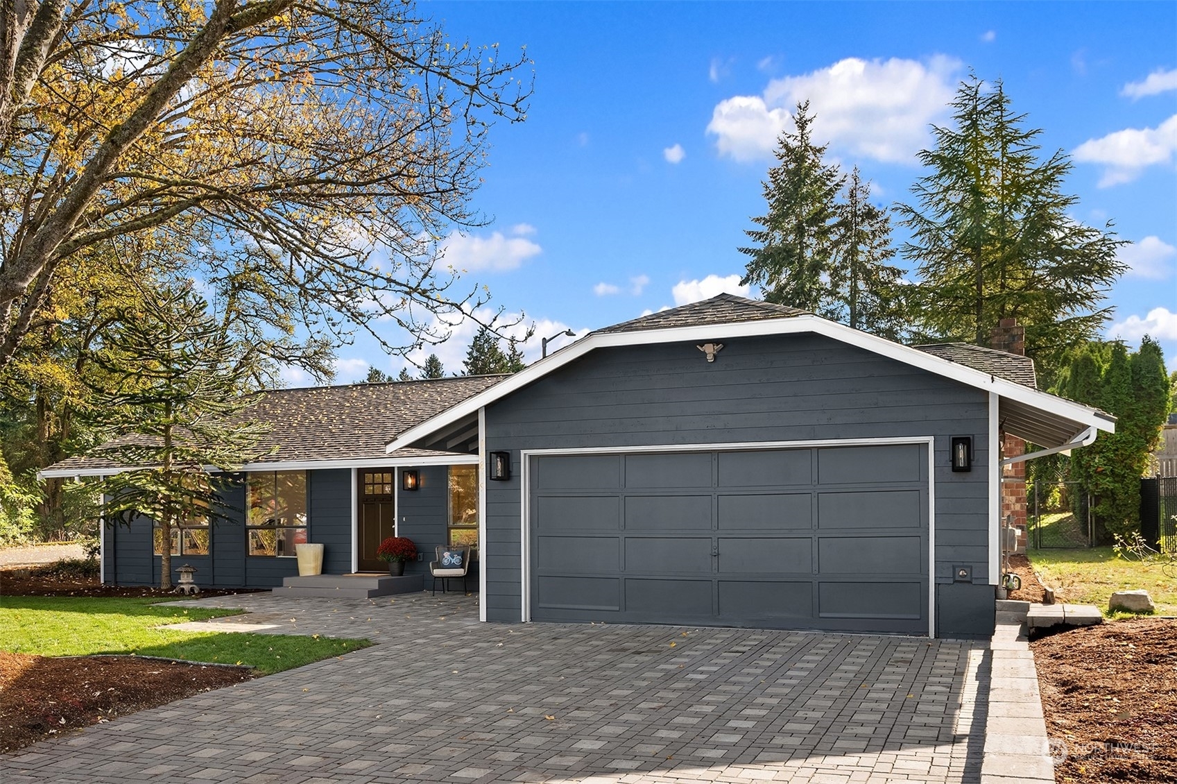 Property Photo:  14819 NE 70th Court  WA 98052 