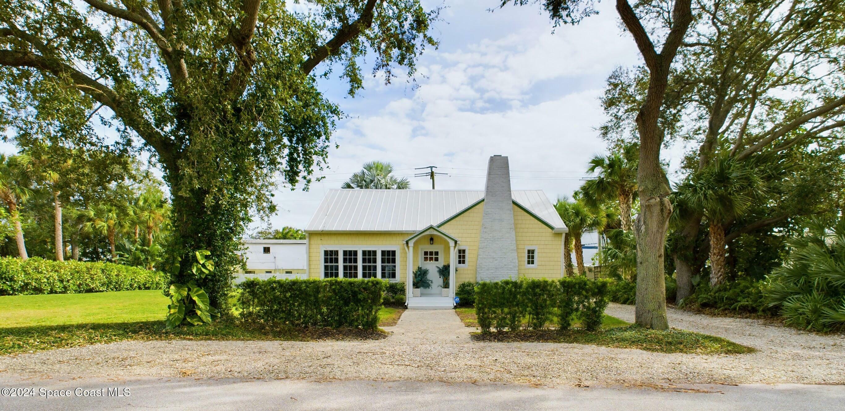 Property Photo:  441 3rd Avenue  FL 32903 