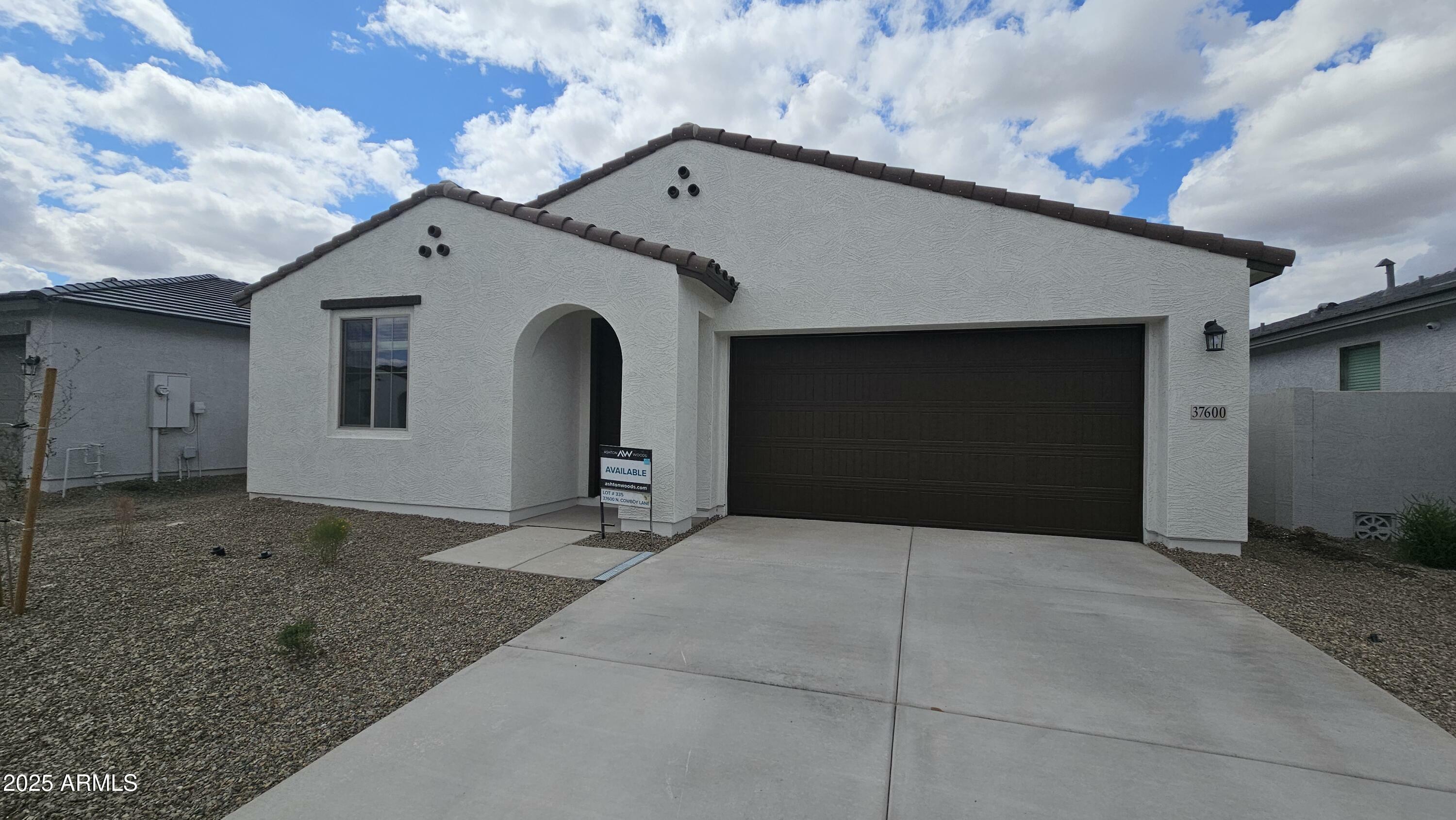 Property Photo:  37600 N Cowboy Lane  AZ 85140 