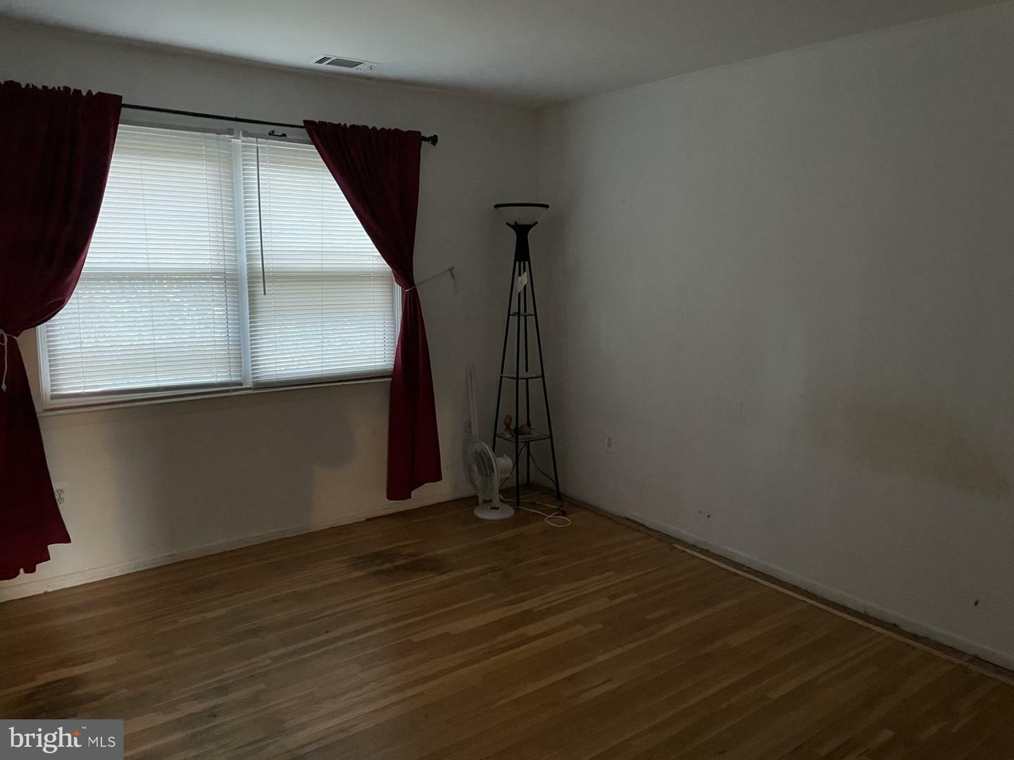 Property Photo:  2106 Silver Court  NJ 08690 