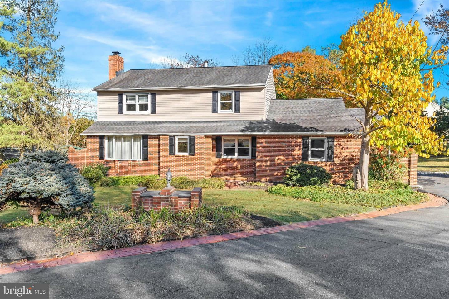 Property Photo: 19 Virginia Place DE 19711