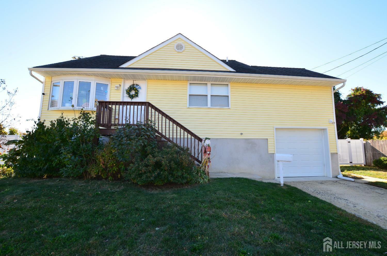 Property Photo:  6 Dibling Street  NJ 07735 