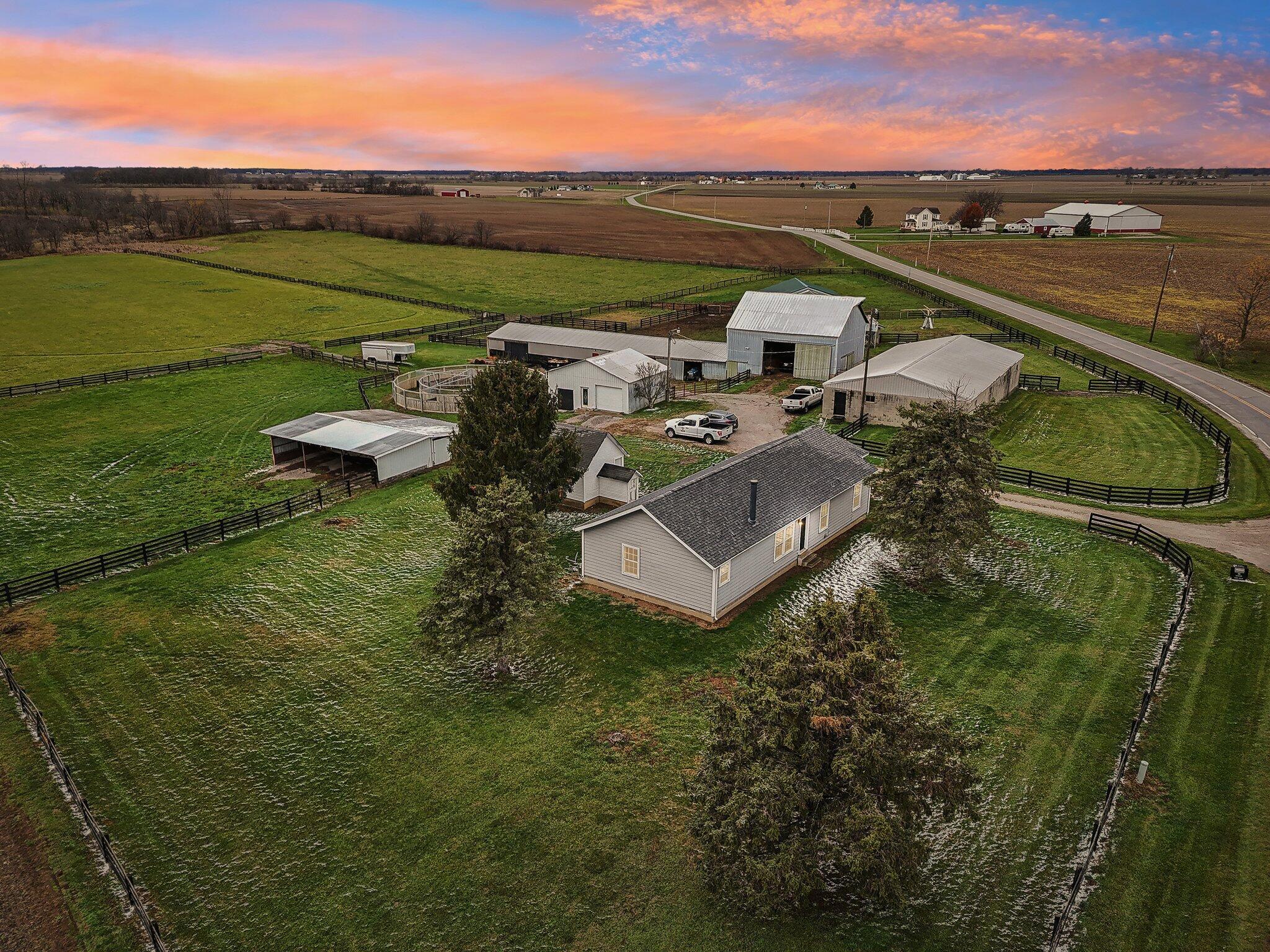 13810 Yankeetown Chenoweth Road  Mount Sterling OH 43143 photo