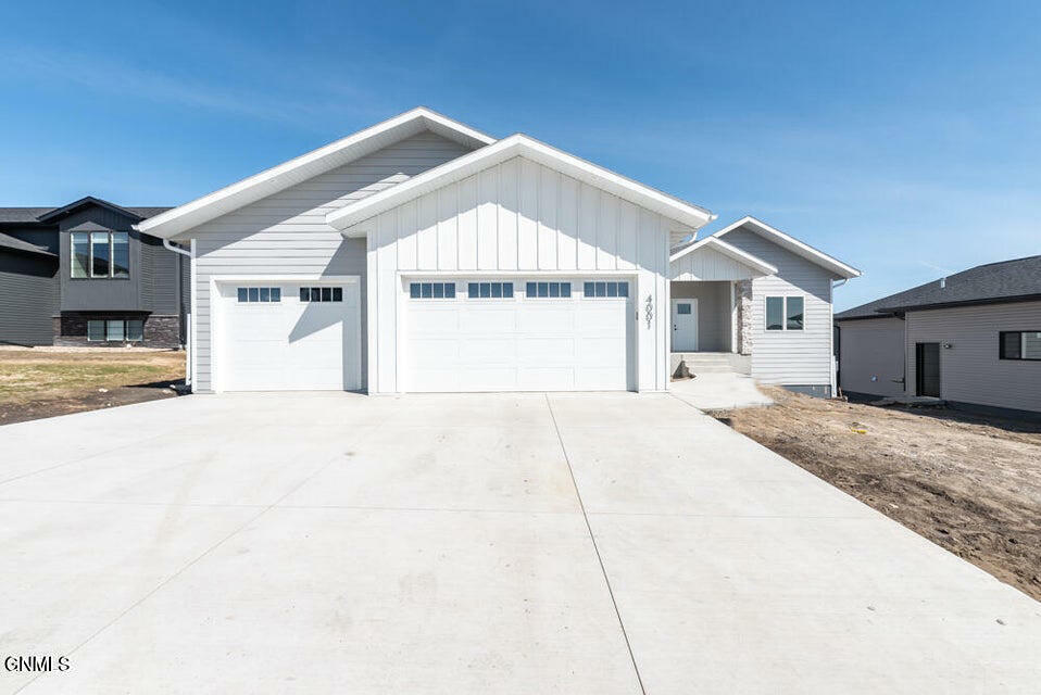 Property Photo: 4001 Nickel Street ND 58503
