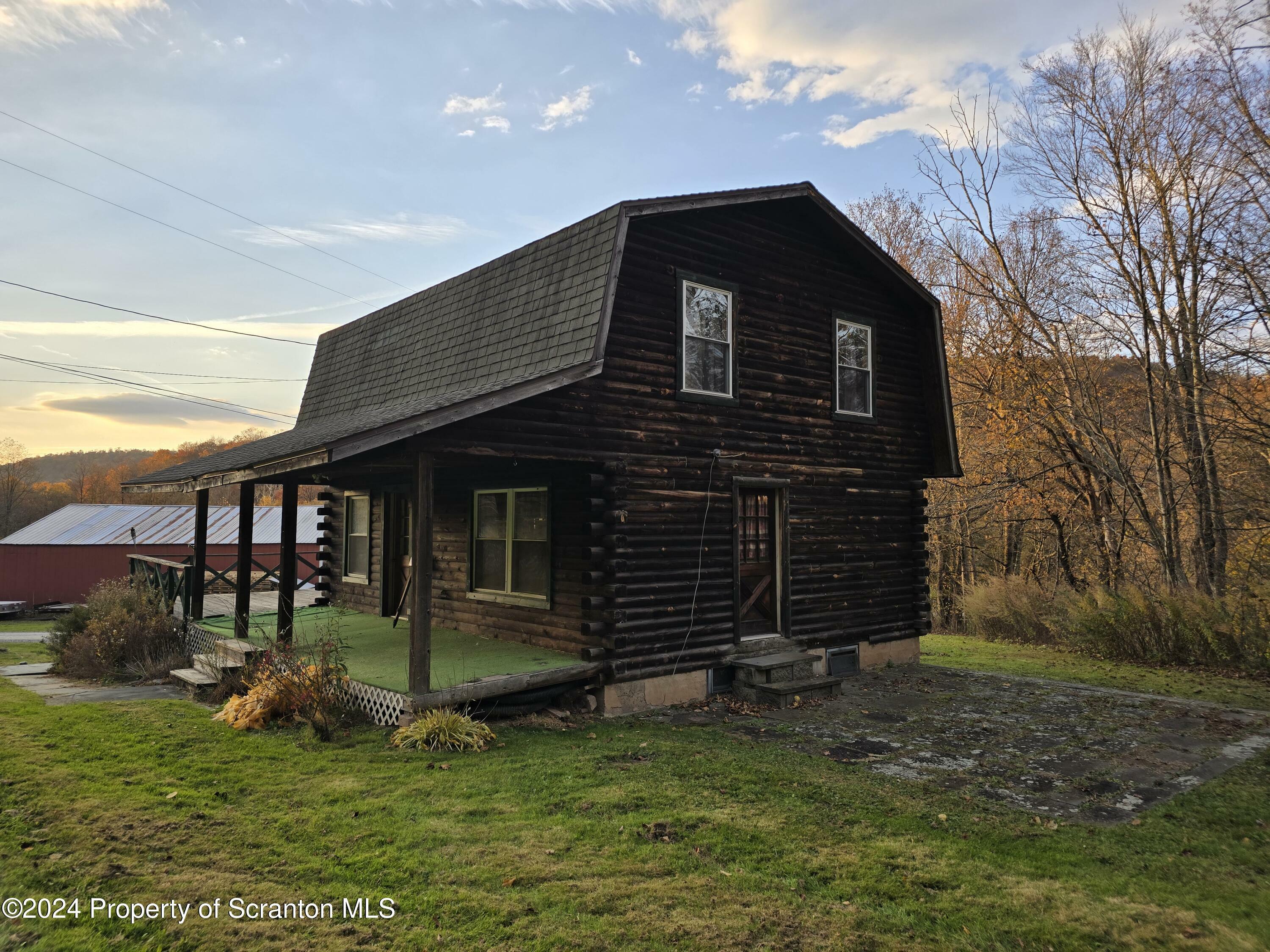 Property Photo:  22 Barney Hollow Road  PA 18446 