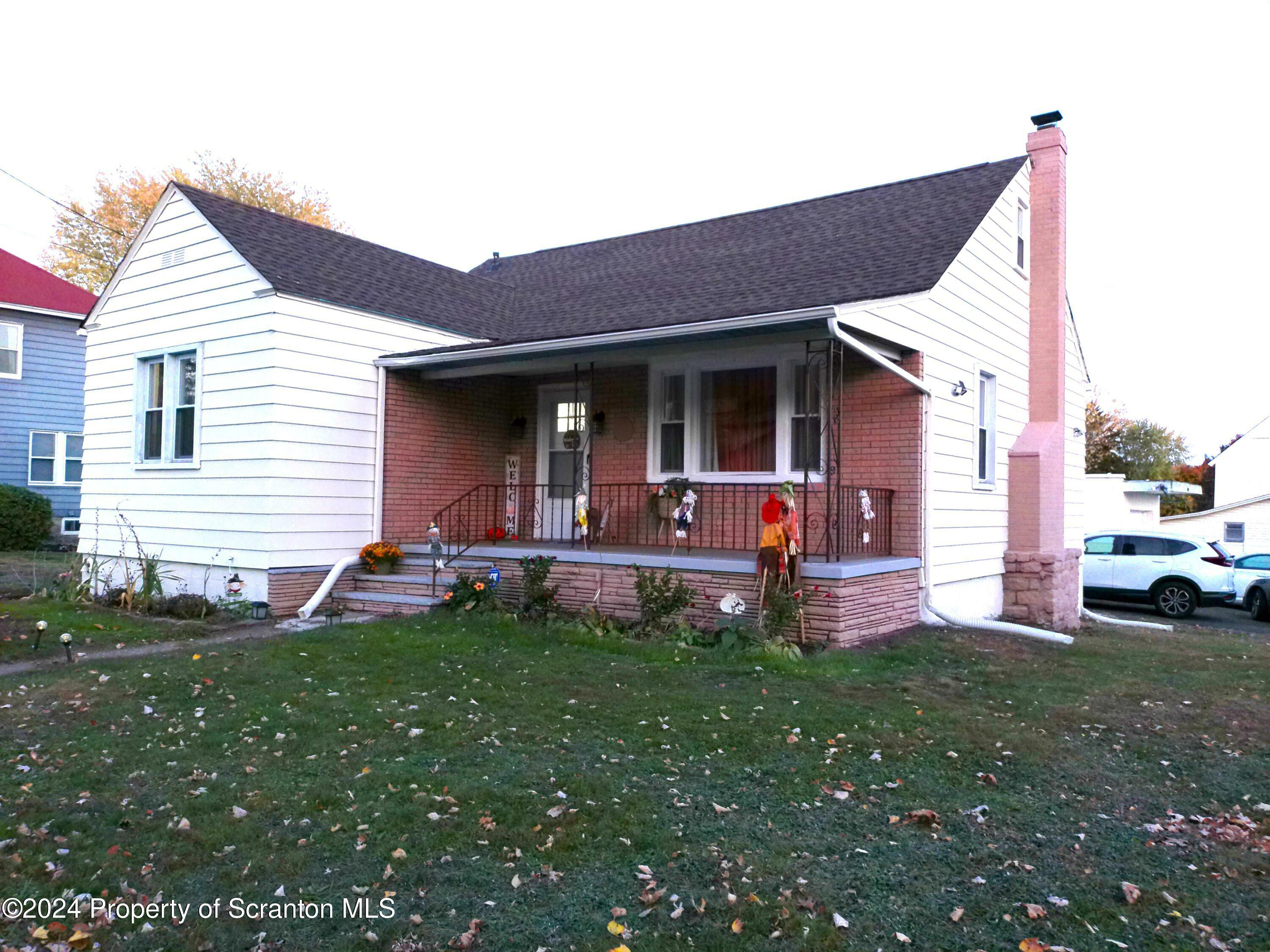 Property Photo:  384 Keyser Avenue  PA 18504 