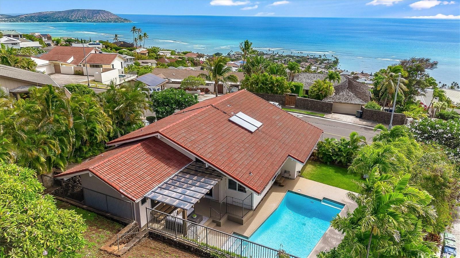 1758 Laukahi Street  Honolulu HI 96821 photo