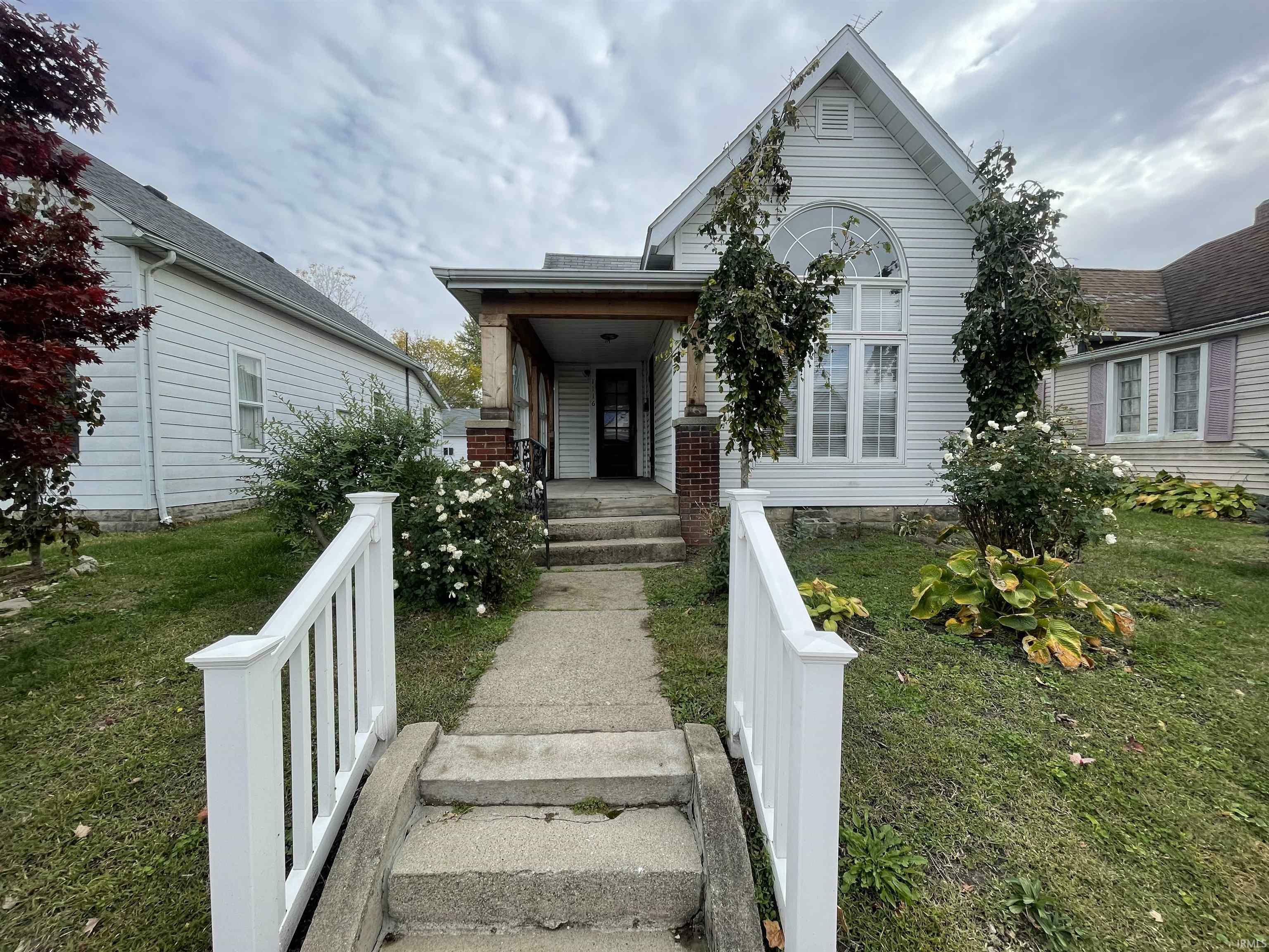 Property Photo:  1116 S 19th Street  IN 47362 