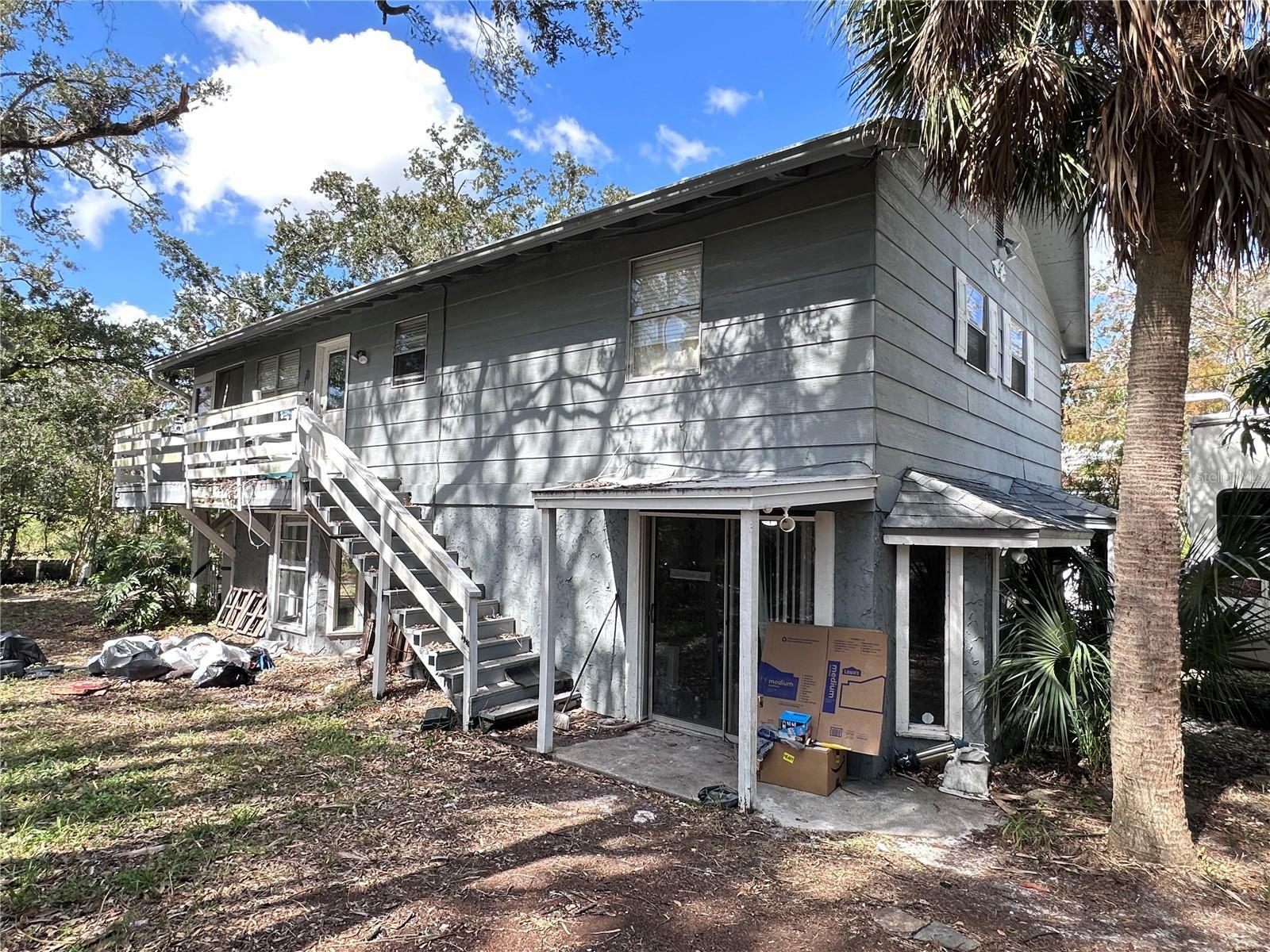 Property Photo:  7418 Seagull Way  FL 33635 