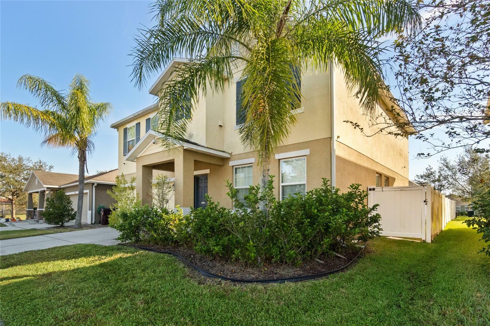Property Photo: 1911 Betsy Ross Lane FL 34769