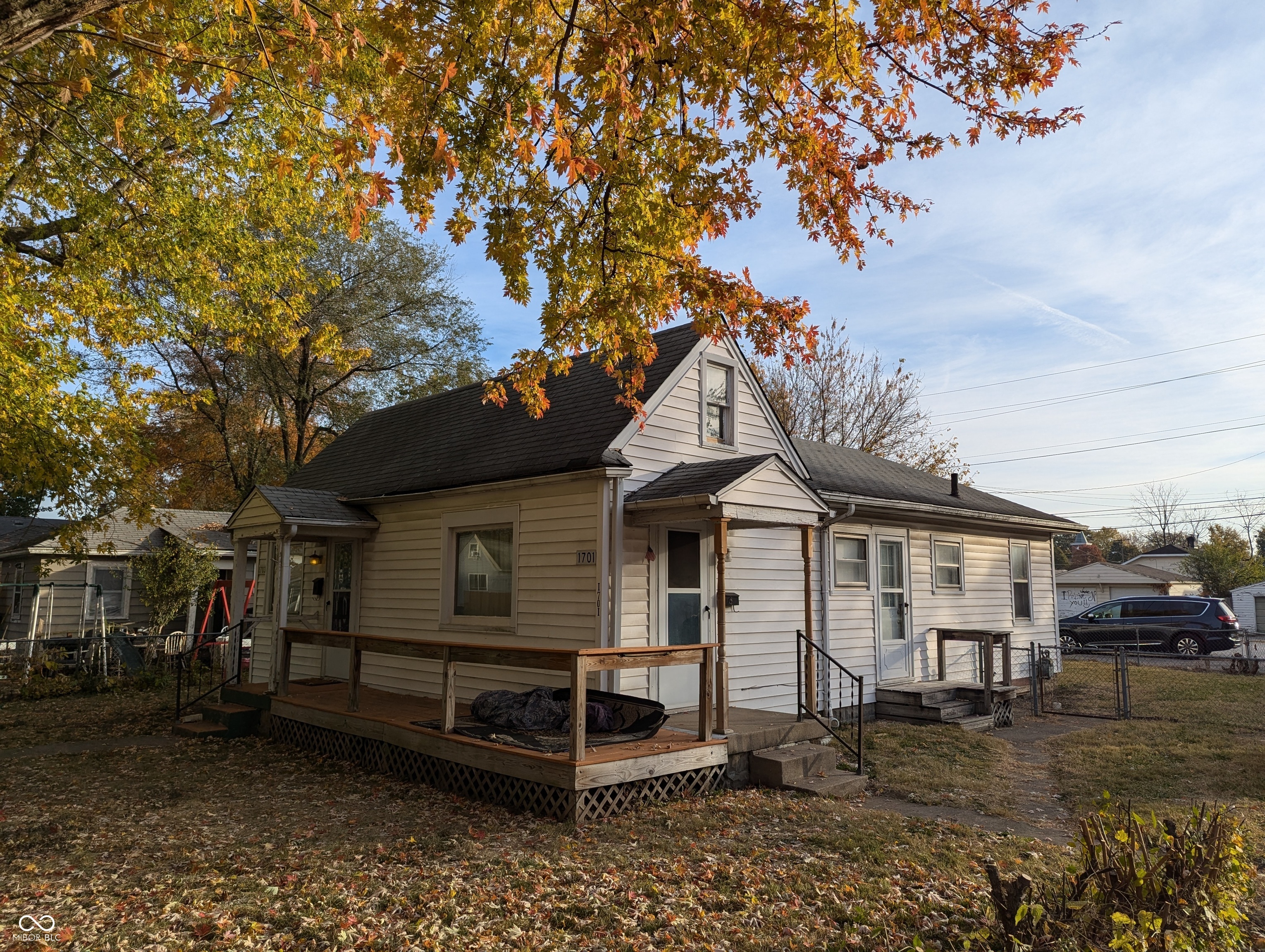 Property Photo:  1701 N Alton Avenue  IN 46222 