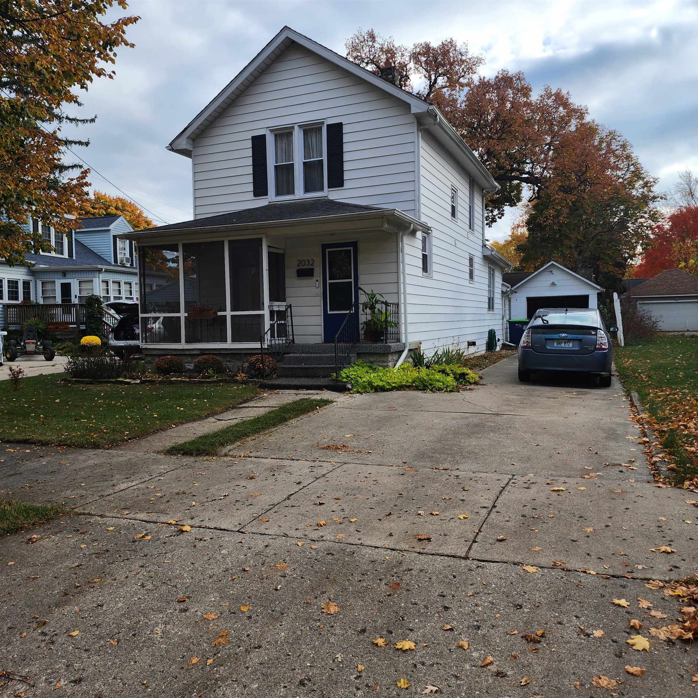 Property Photo:  2032 6th Street  MI 48708 