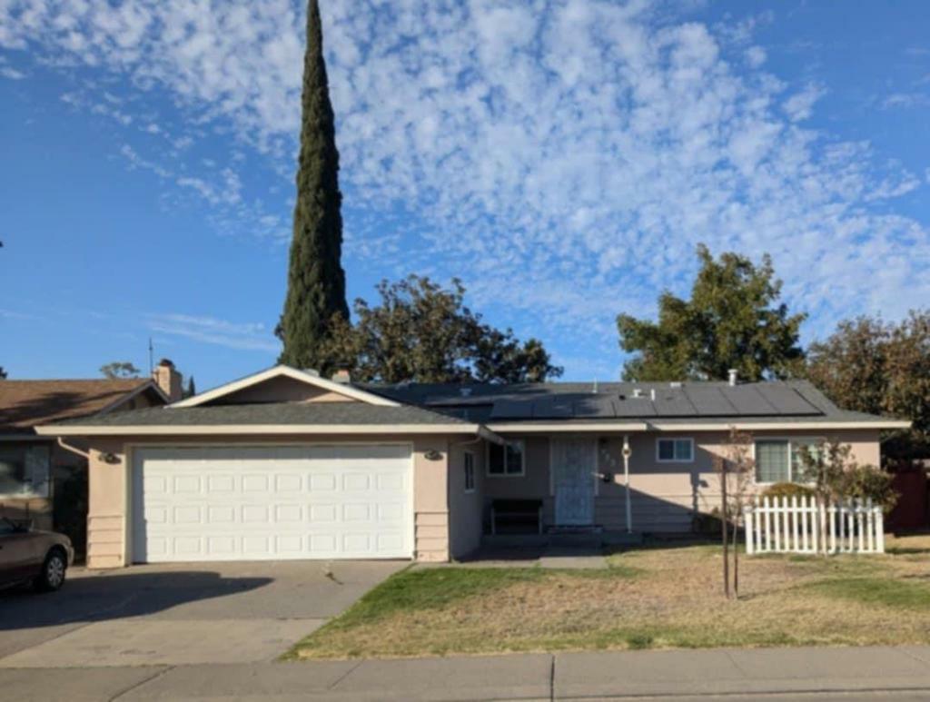 723 Clinton Drive  Stockton CA 95210 photo