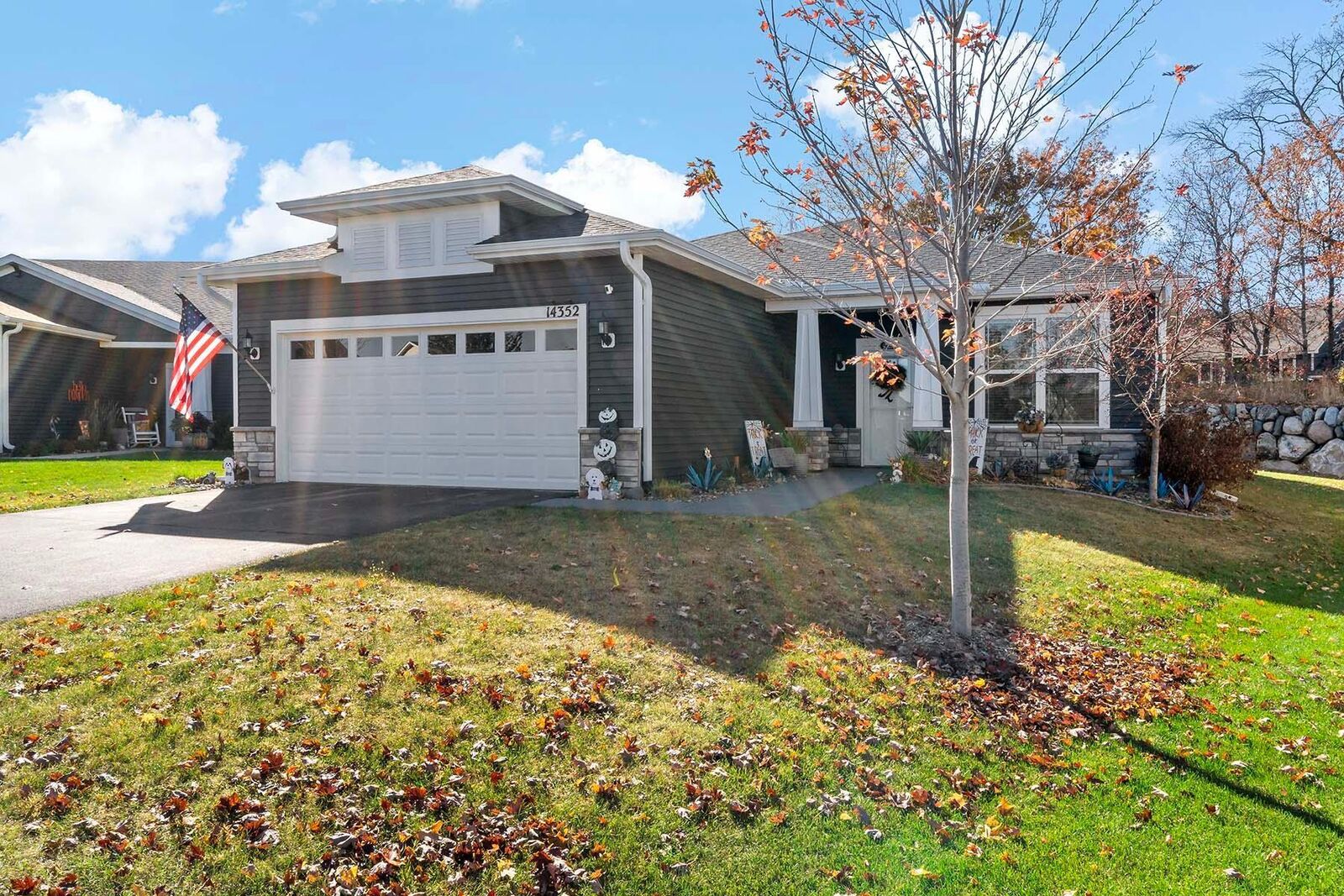 Property Photo:  14352 Epperson Circle NE  MN 55372 