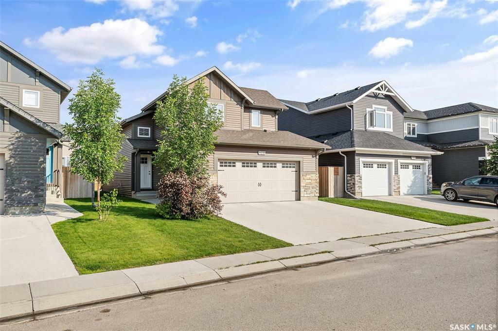 Property Photo:  230 Newton Link  SK S7V 0M8 