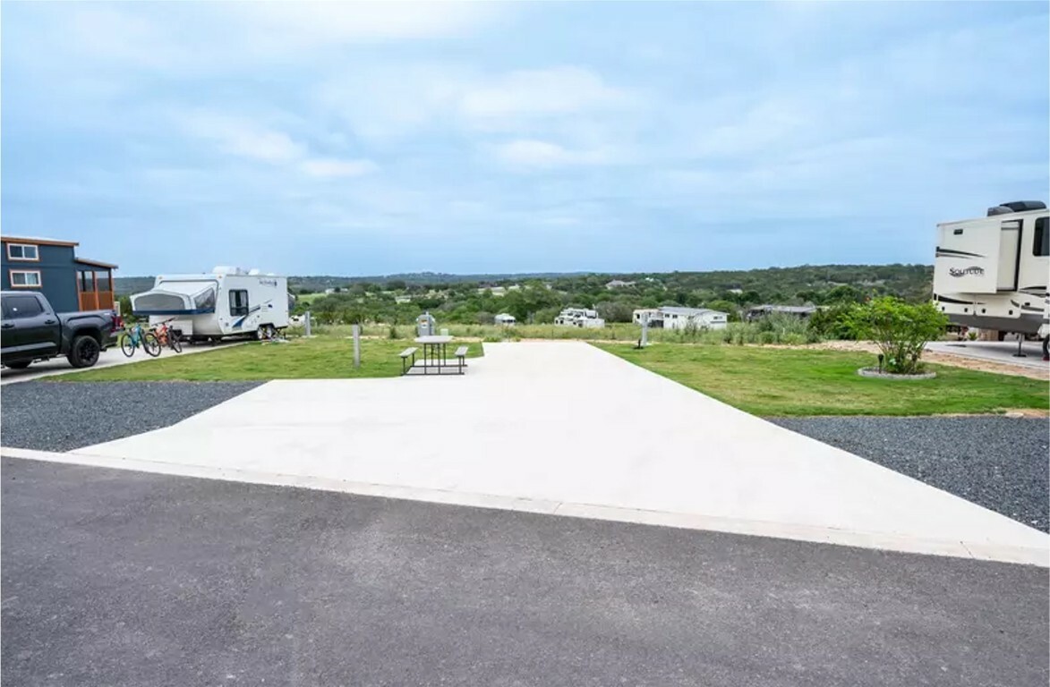 5386 Ranch Road 1376 175  Fredericksburg TX 78624 photo