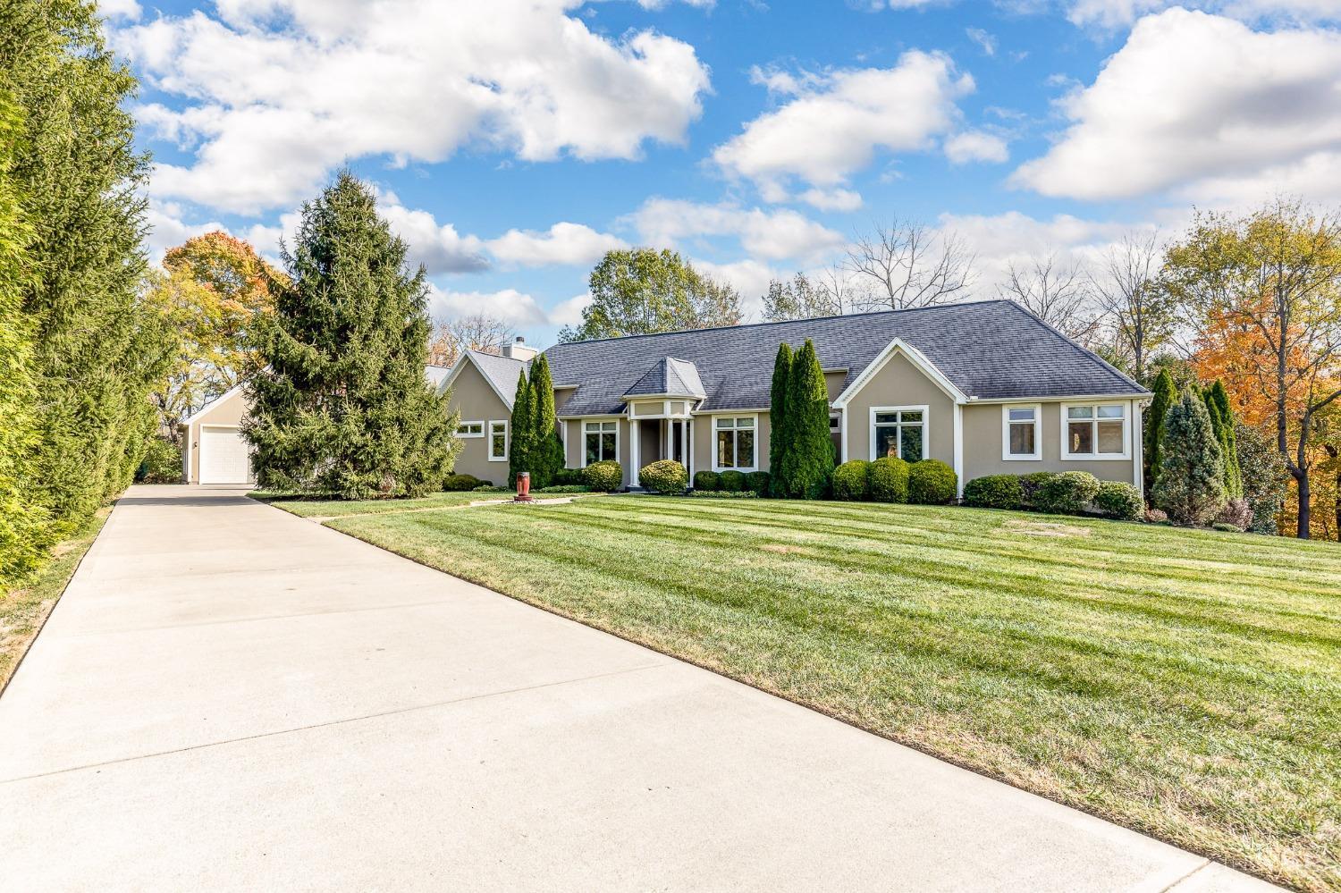 1700 Laurel Glen Court  Hamilton Twp OH 45140 photo