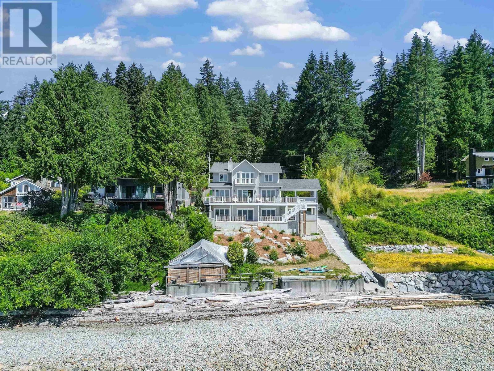 Property Photo: 2585 Lower Road BC V0N 2W4