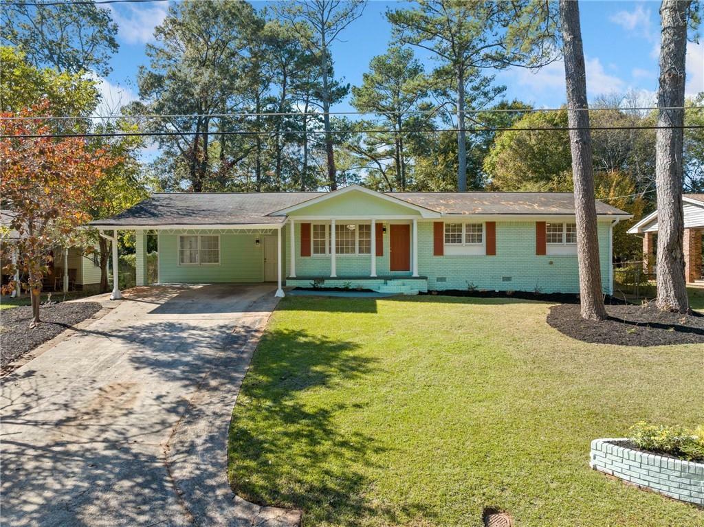 Property Photo:  1467 Thompson Place  GA 30032 