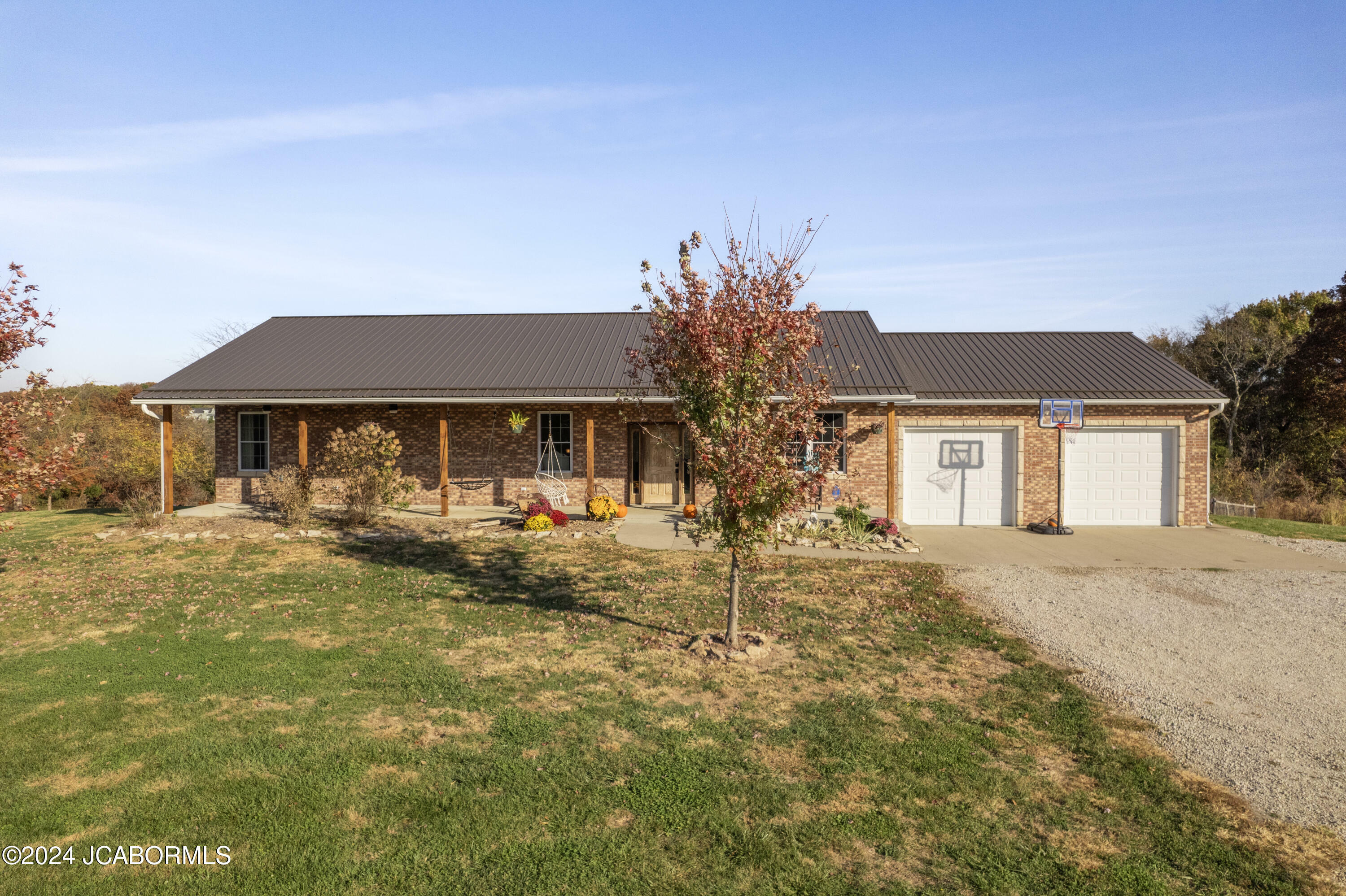 Property Photo:  5752 County Road 480  MO 65080 