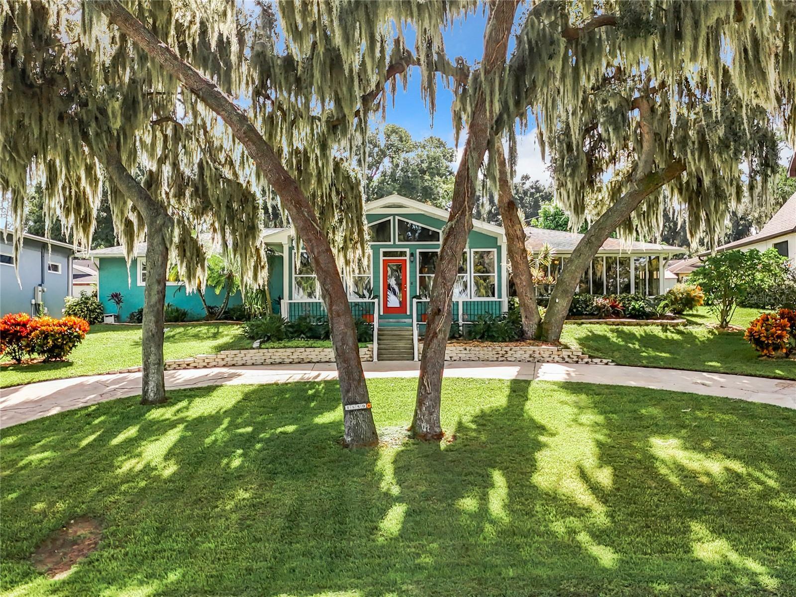 Property Photo:  1559 Lakeshore Drive  FL 32726 