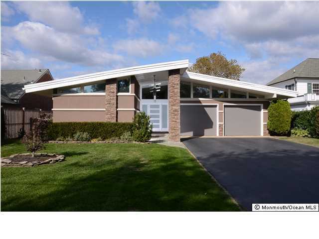 Property Photo: 15 Cooney Ter NJ 07704