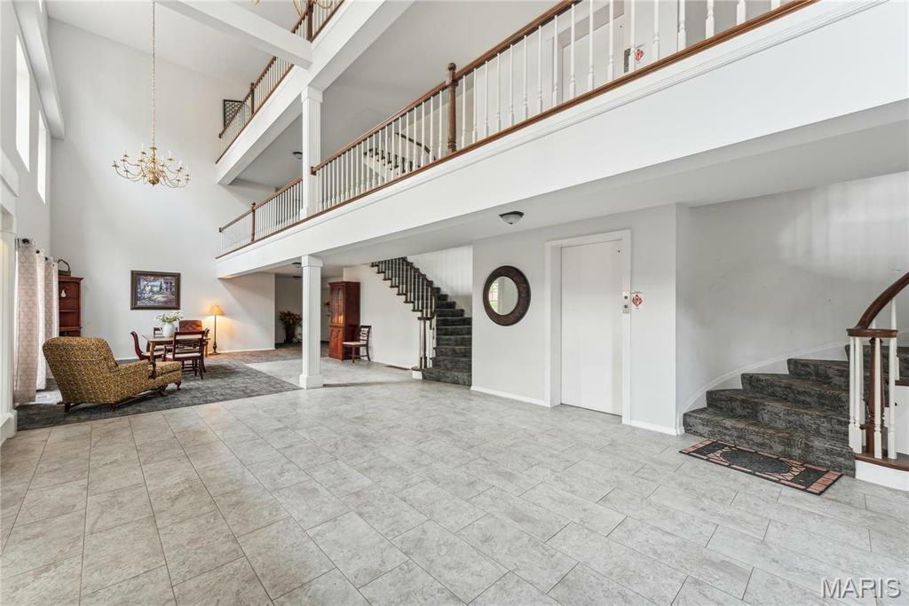 Property Photo: 964 Claytonbrook Drive 2A MO 63011