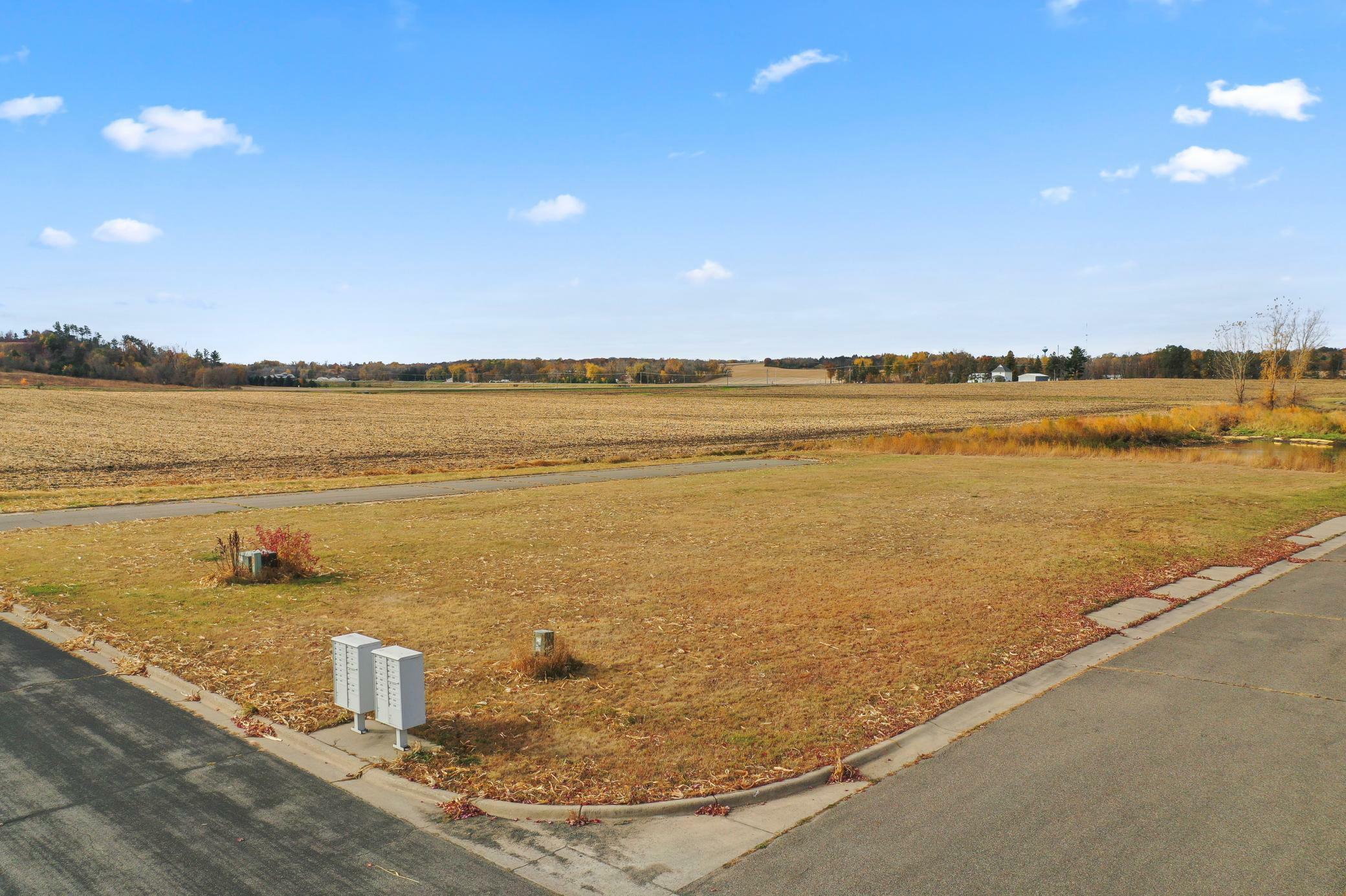 Property Photo:  2508 Country View Drive  MN 55057 