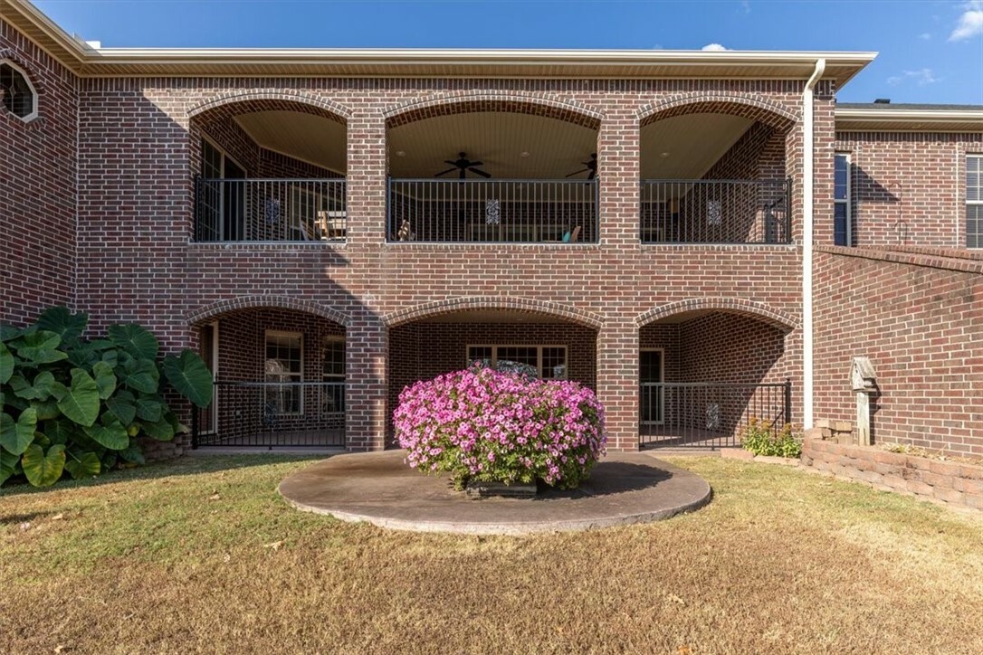 Property Photo: 14600 S Mountain AR 72745