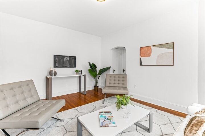 Property Photo:  72 Strathmore Rd 5B  MA 02135 
