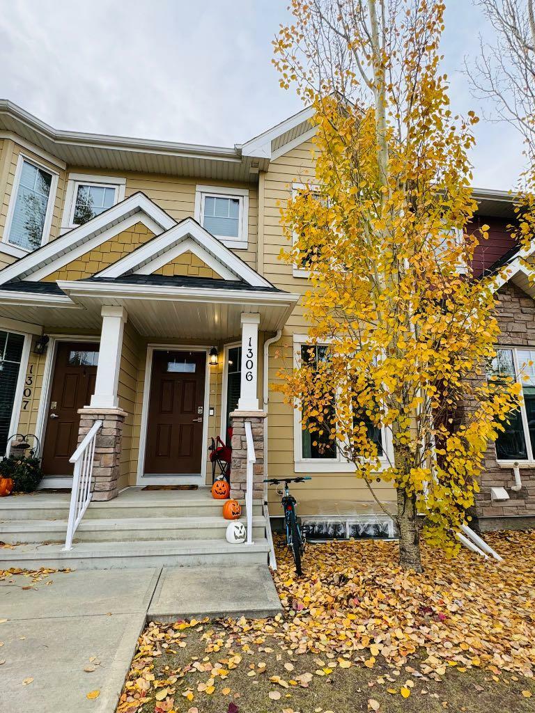 Property Photo:  30 Carleton Avenue 1306  AB T4P 0M8 