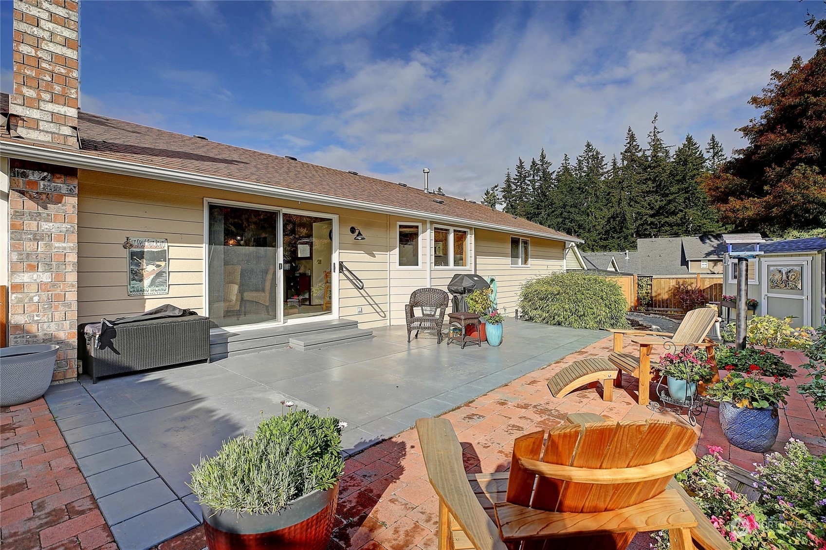 Property Photo:  346  Heather Drive  WA 98282 