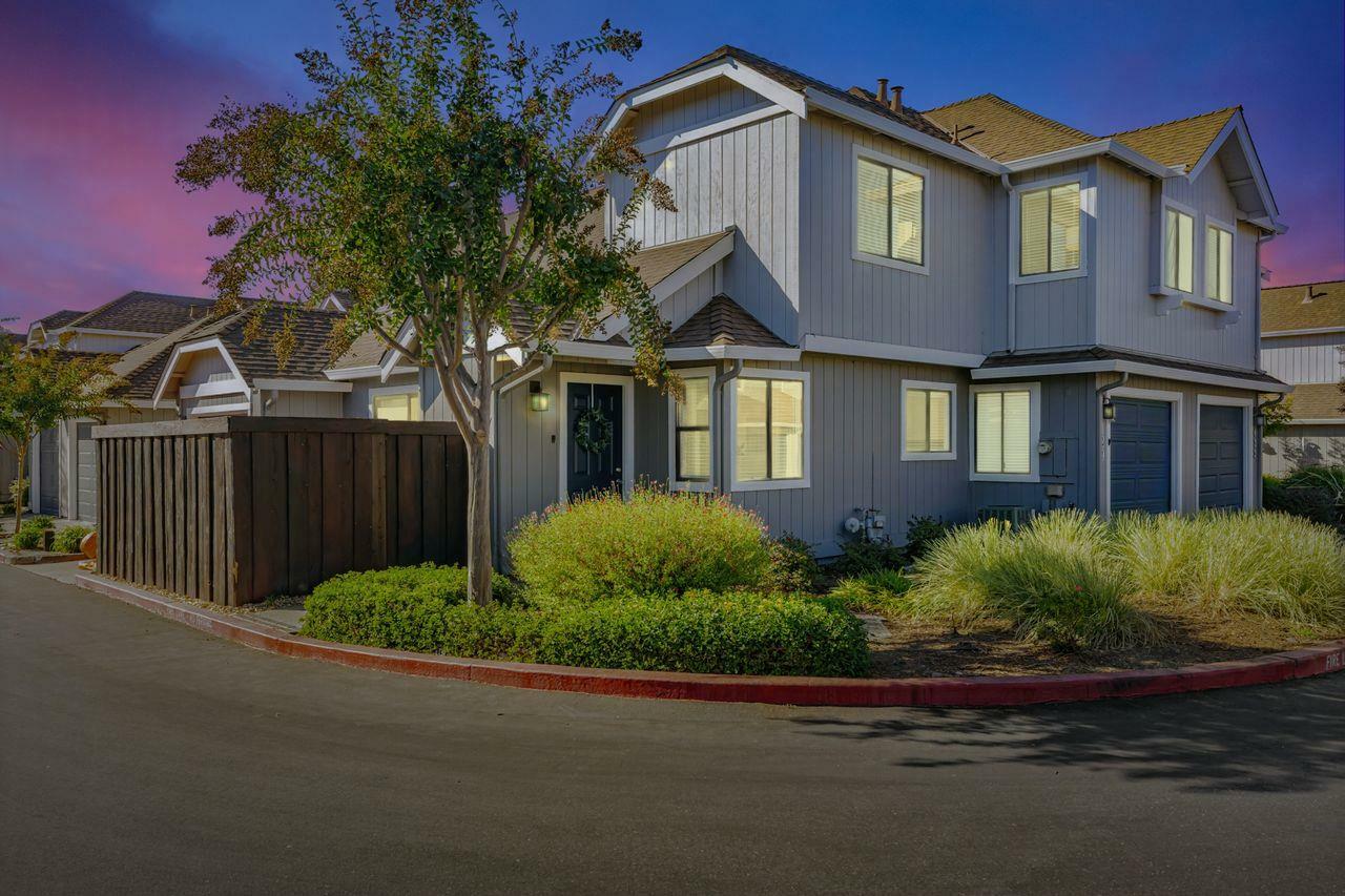 Property Photo:  429 Creekside Lane  CA 95037 