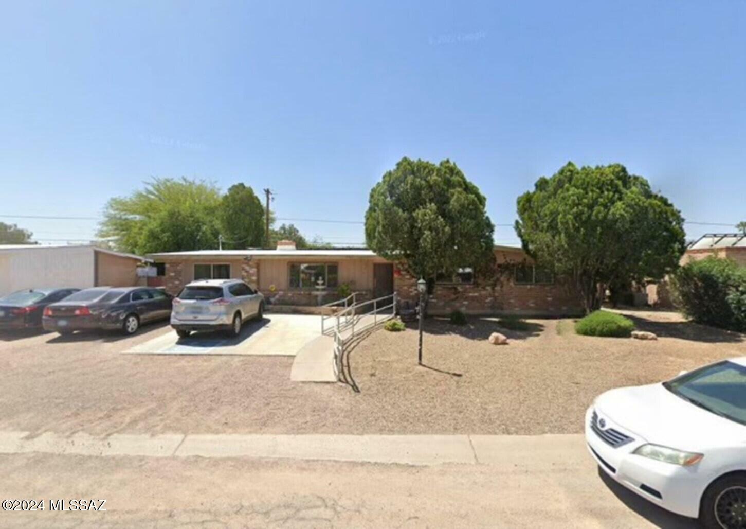 Property Photo:  5962 E Eastland Street  AZ 85711 