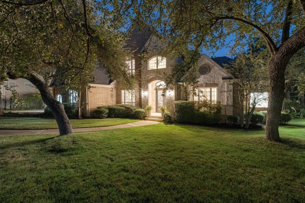 Property Photo:  4320 Rio Robles Drive  TX 78746 