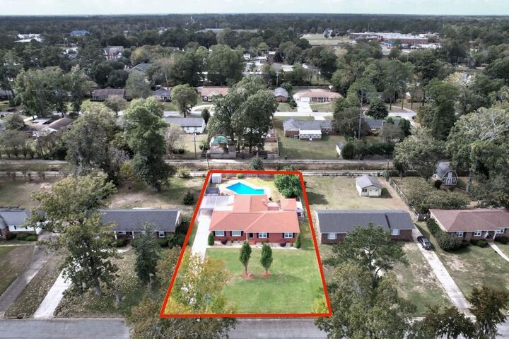 Property Photo: 427 S Audubon Drive GA 31707