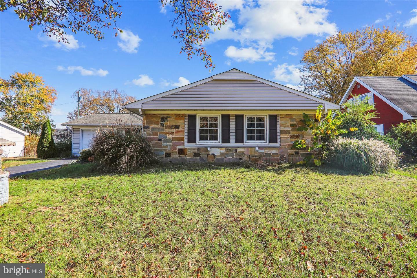 Property Photo:  3517 Malec Lane  MD 20715 