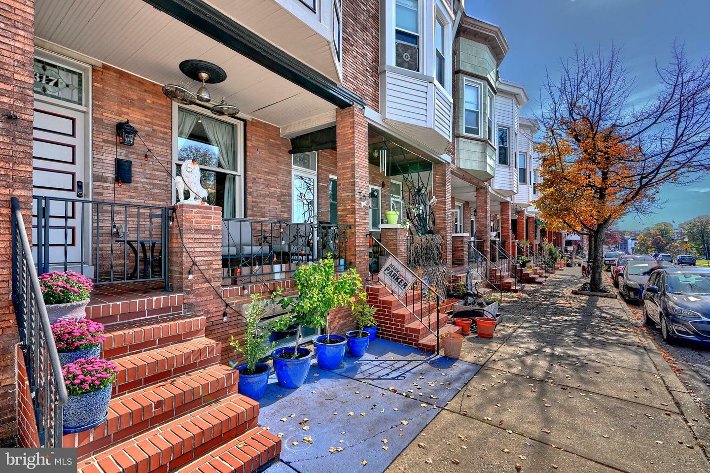 Property Photo:  317 S Ellwood Avenue  MD 21224 