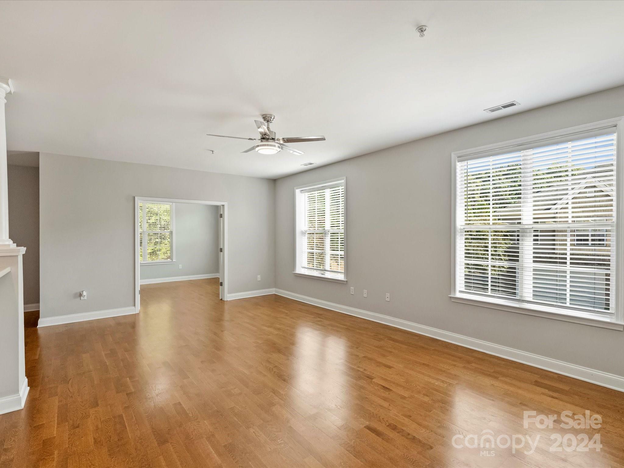 Property Photo:  8669 Edinburgh Square Drive  NC 28031 