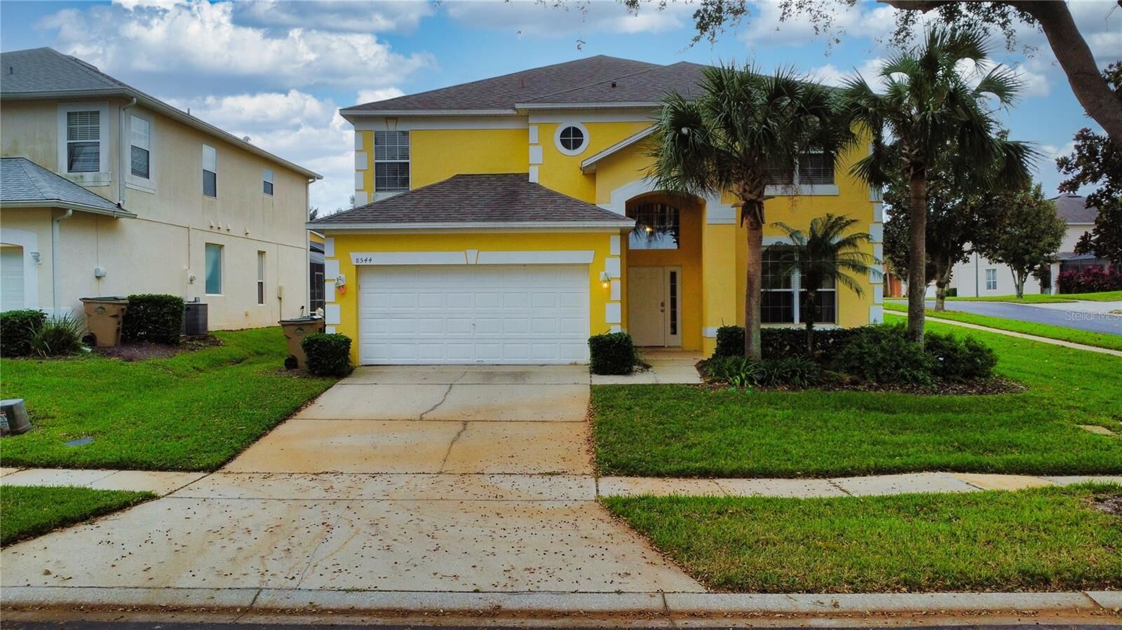 Property Photo: 8544 Palm Harbor Drive FL 34747