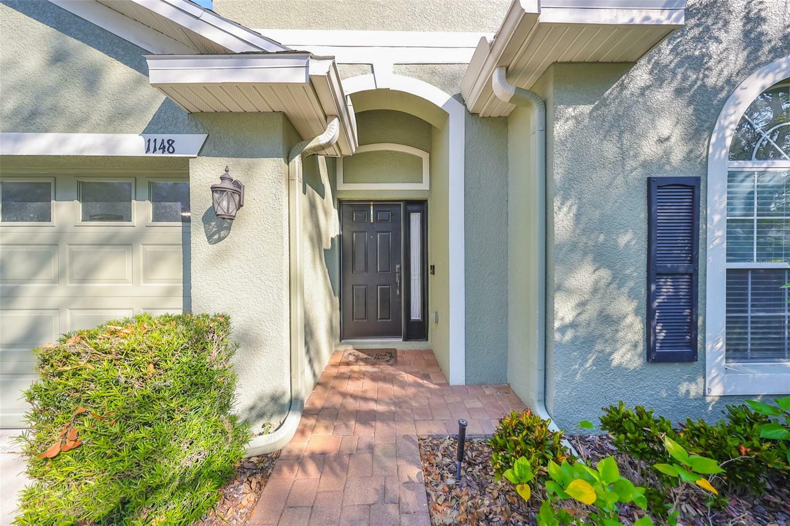 Property Photo:  1148 Emerald Hill Way  FL 33594 