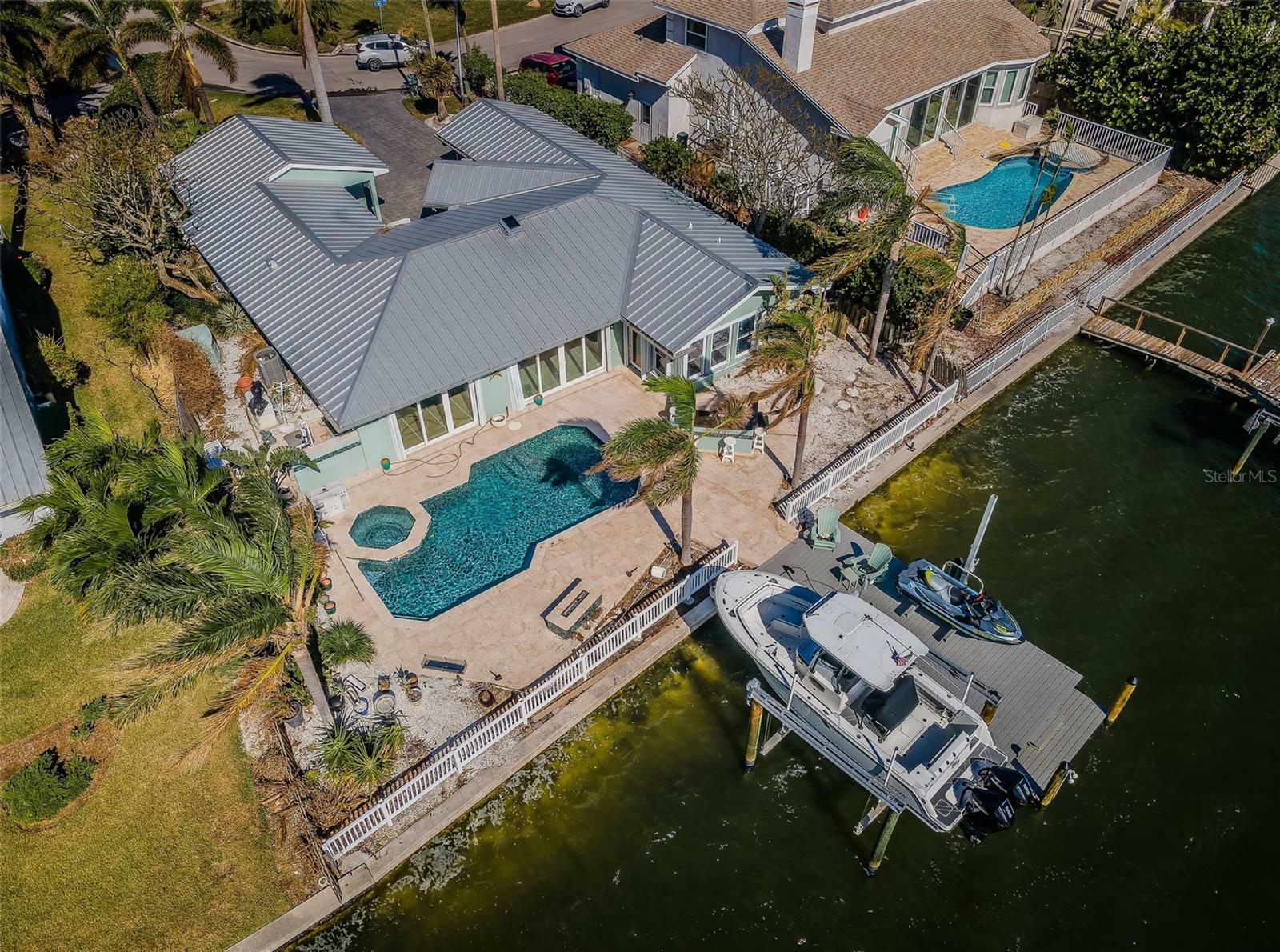 Property Photo:  501 Harbor Drive  FL 33786 